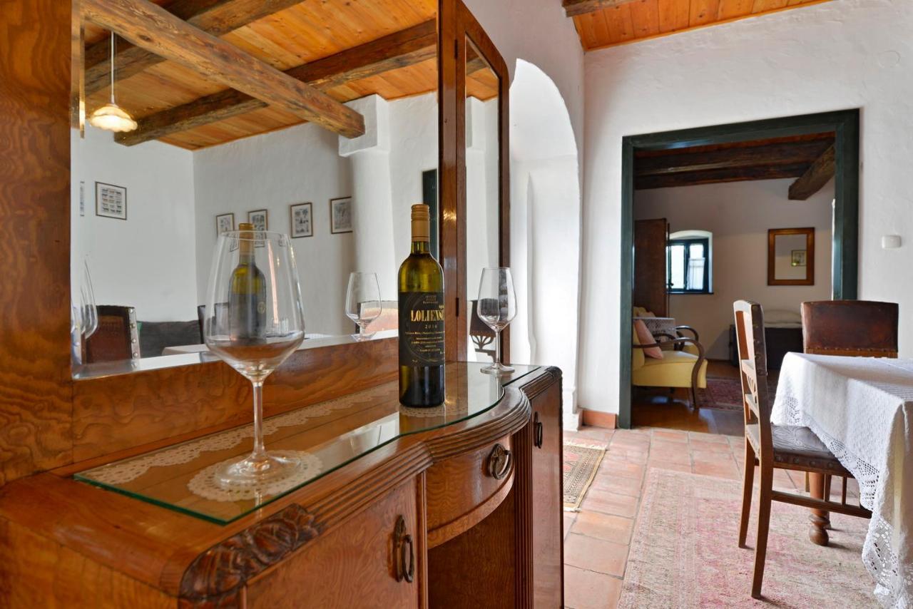 Lelle Vineyard Cottages Balatonlelle Bagian luar foto
