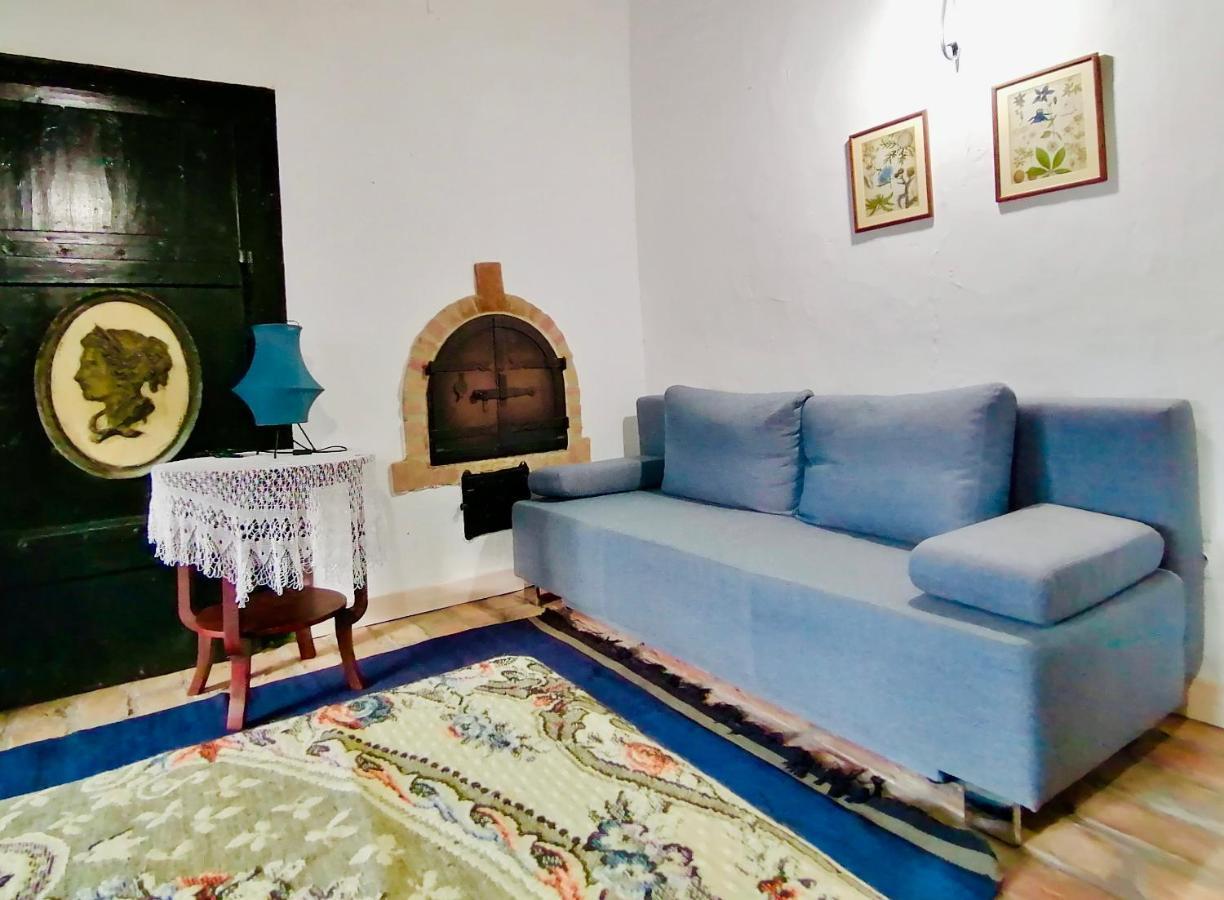 Lelle Vineyard Cottages Balatonlelle Bagian luar foto