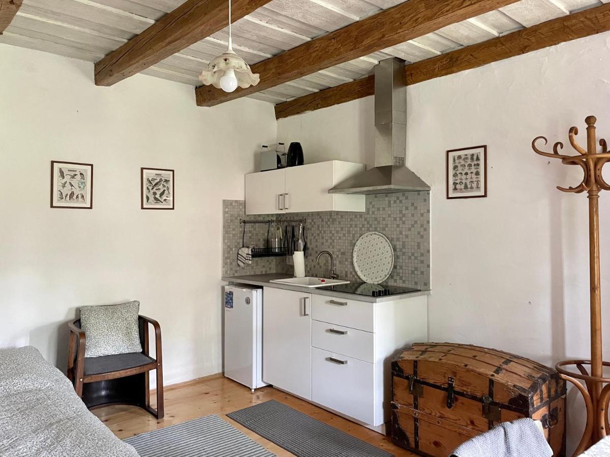 Lelle Vineyard Cottages Balatonlelle Bagian luar foto